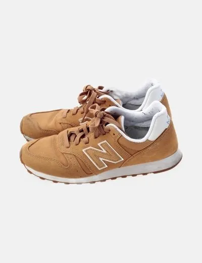 New Balance Zapatilla deportiva beige