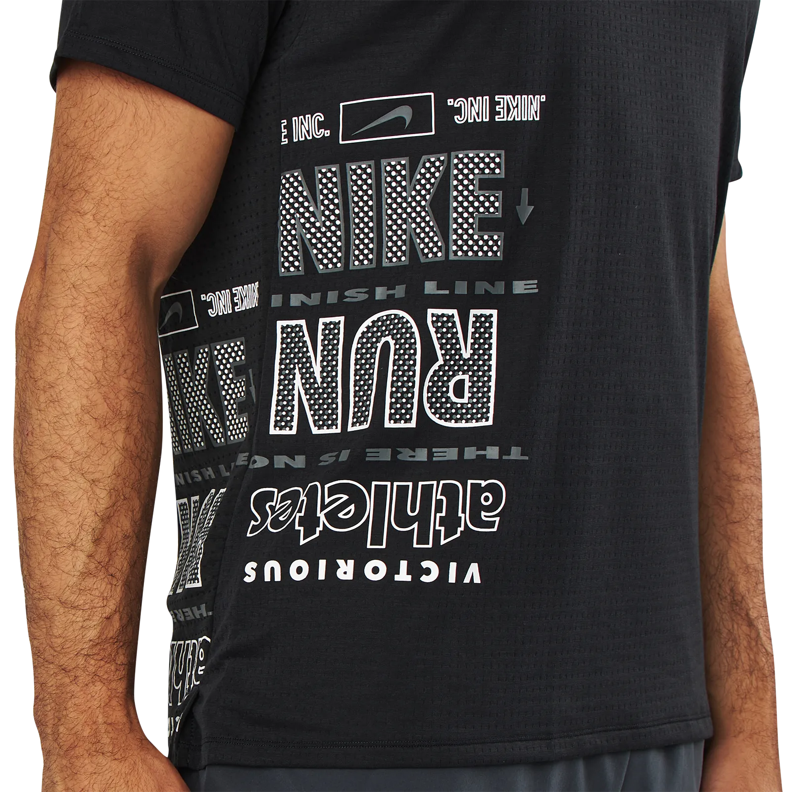 Nike Wild Run Rise 365 Top Black