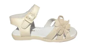 Sandalias niña beige modelo Mara